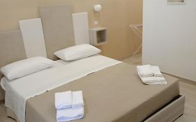 Mary'S Rooms